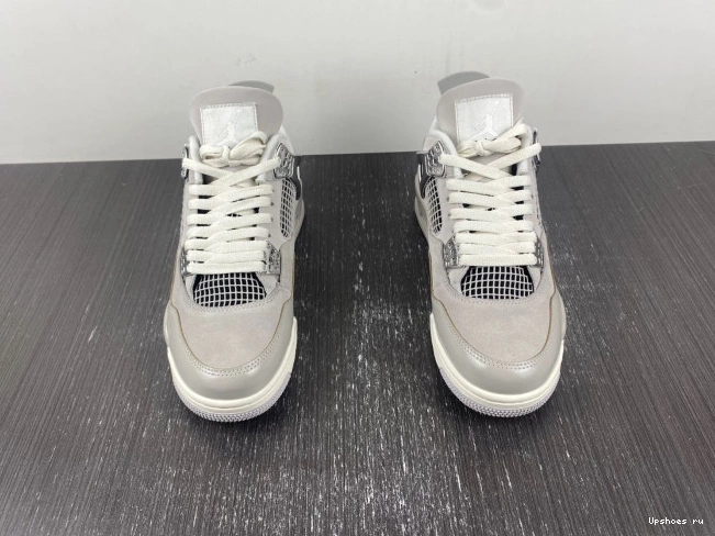 Retro Jordan AQ9129-001 Frozen Moments 4   0807